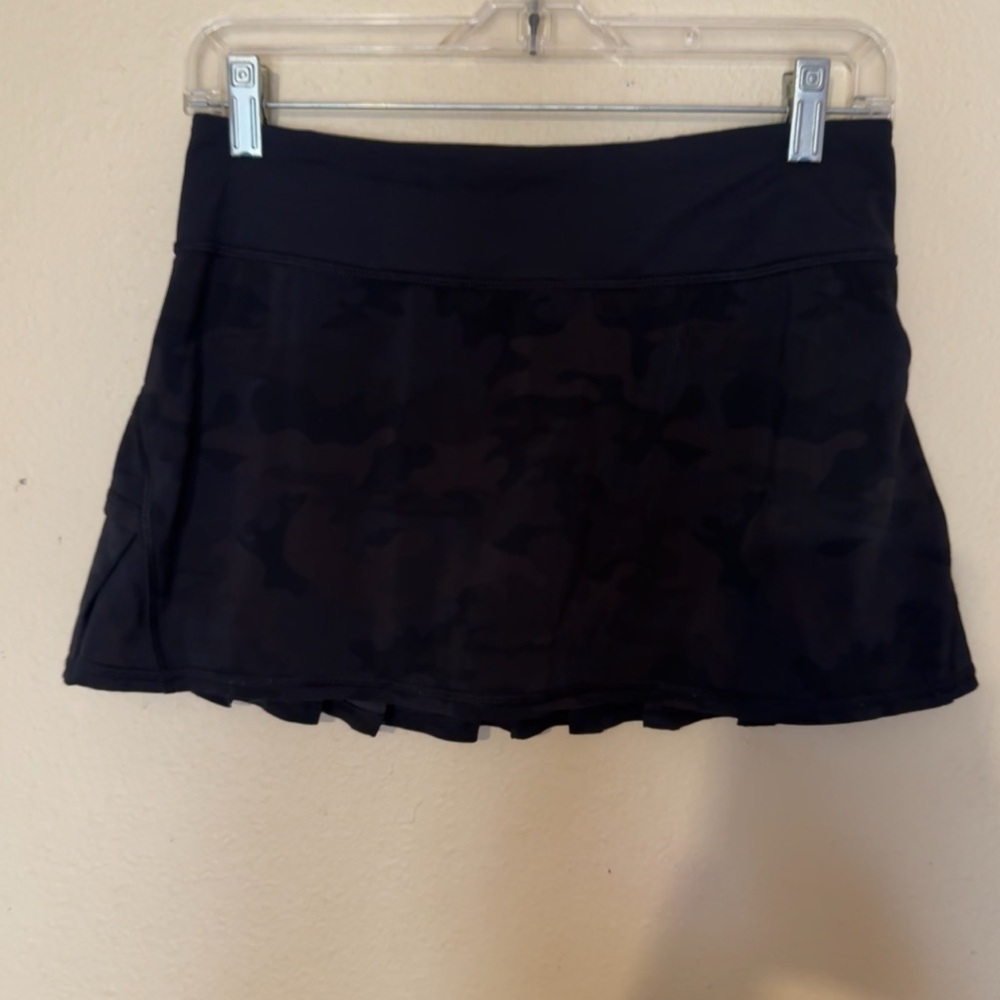 Lululemon Pace‎ Rival Skirt size 4